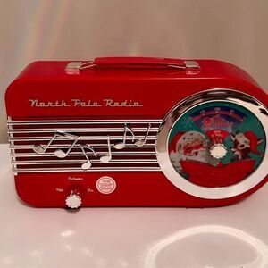 Christmas Cracker Barrel Mr Christmas North Pole Radio